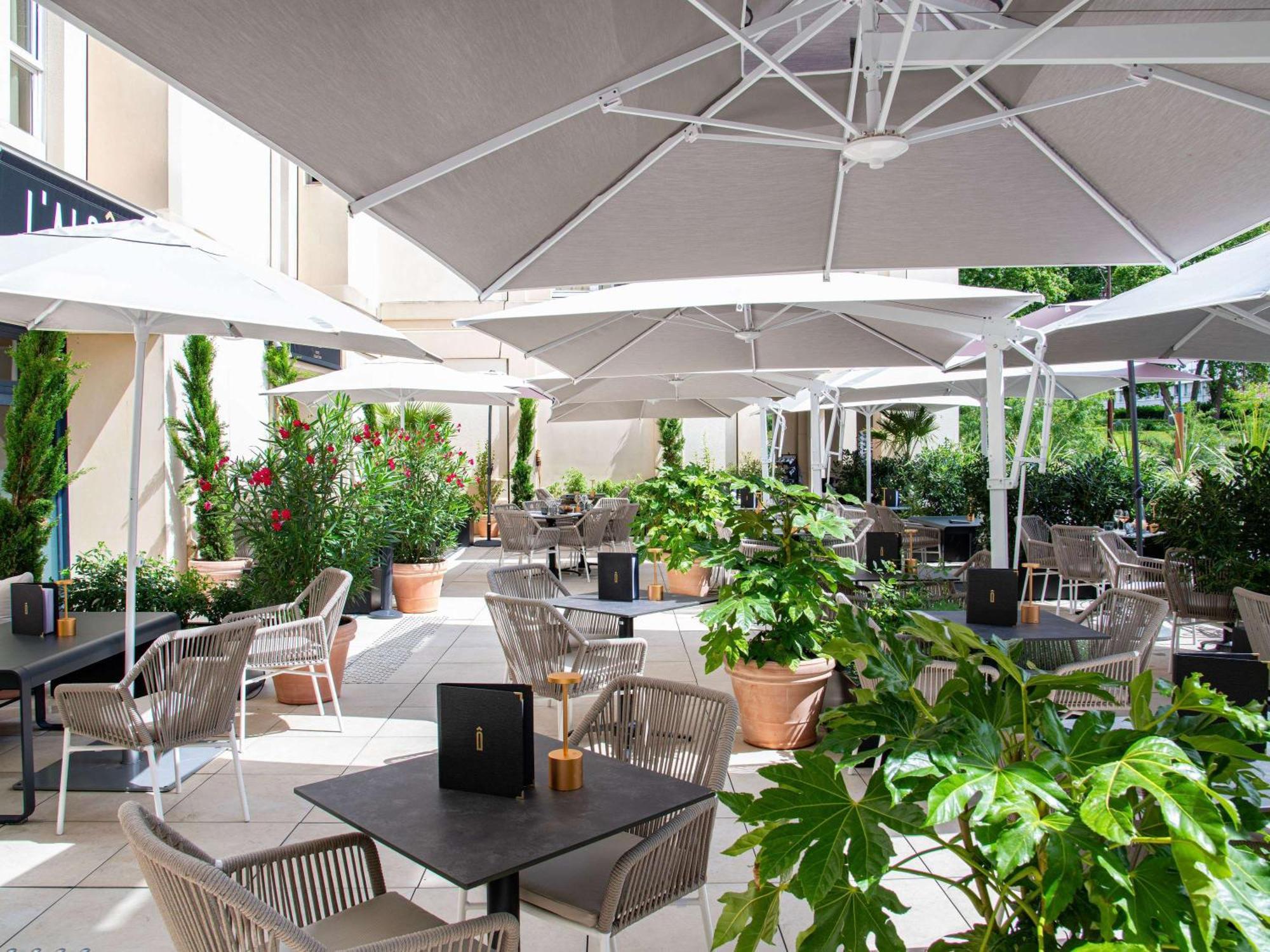 Mgallery Le Louis Versailles Chateau Luaran gambar